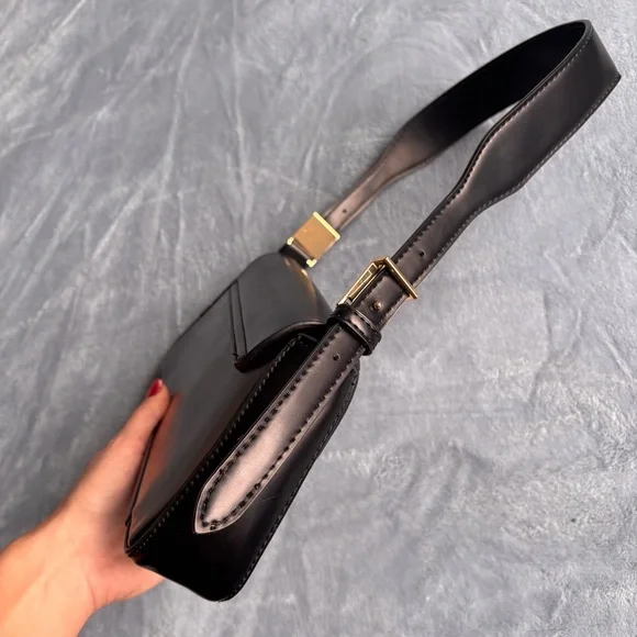 Zara Classic Trapeze Minimalist Black Shoulder Bag - Picture 5 of 8